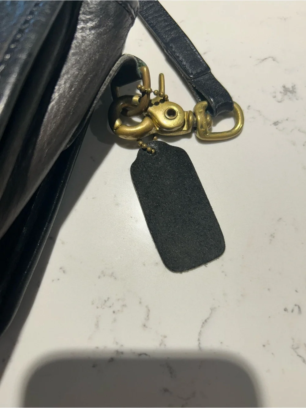 Vintage Coach Black Leather Crossbody with Gold Hardware - Picture 5 of 8